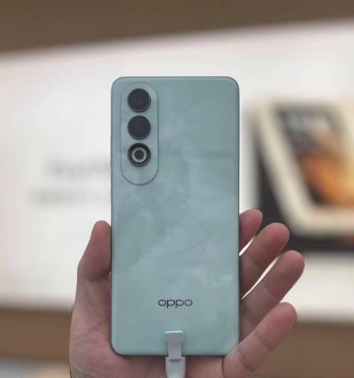 探索OPPO机的优势与特点（全面解析OPPO机的性能、拍照和设计特点）