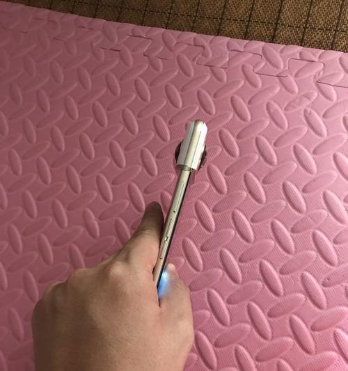 保千里达令手机的性能和特点剖析（探索保千里达令手机的卓越表现和创新功能）